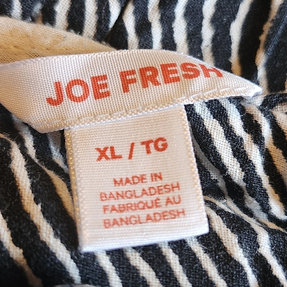 Cotton/Linen Striped Zebra Print Joe Fresh Shorts - Picture 3 of 5